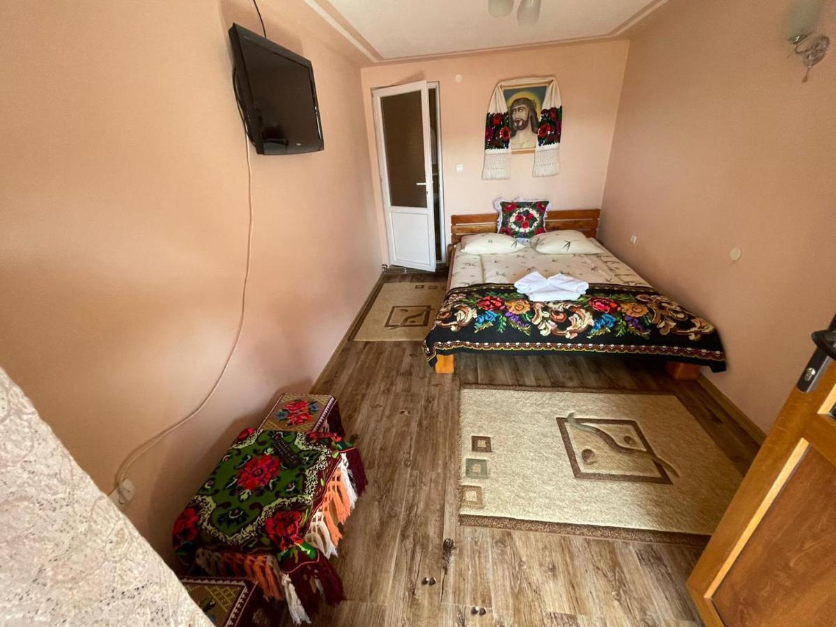Hotel Casa Marinca Ocna Şugatag Esterno foto